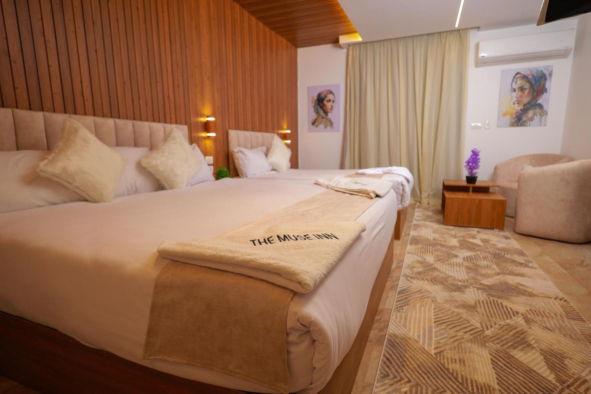 The Muse Pyramids Inn Kafrat al Jabal Bagian luar foto