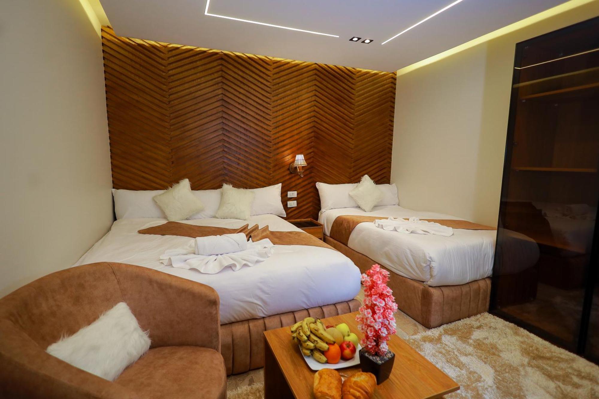 The Muse Pyramids Inn Kafrat al Jabal Bagian luar foto